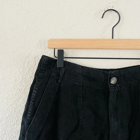 Everlane the Utility Darted Short - Picture 7 of 12